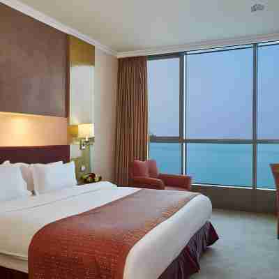 Kuwait Grand Hotel Rooms