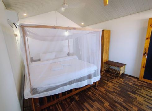 Kashinath Beach Huts