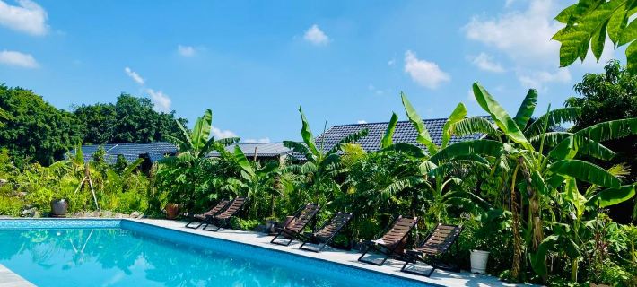 Rocky Mountain Ecolodge Hotels in Hoa Lu