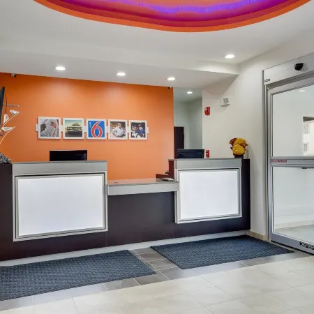 Motel 6 Tulsa, OK