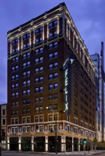 ホテル フェリックス リバー ノース / マグニフィセント マイル