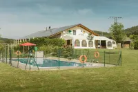 Camping Izarpe Hotels in Ultzamaldea