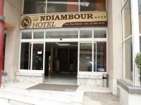 Le Ndiambour Hôtel et Résidence Hotels near Pointe E