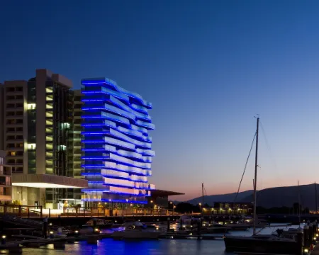 トロイア デザイン ホテル カルヴァリャルのホテル