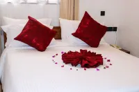 Blue Junction Eco Lodge