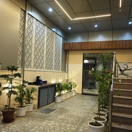 Hotel Om Elite Stay