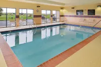 Hampton Inn Litchfield - Pools