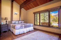 Chocolate Gulch Cabin - North of Ketchum - Mountain View