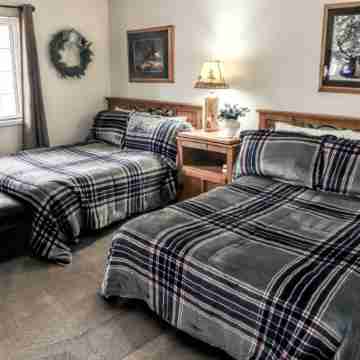 Fawn Valley Inn- 242 Apts Rooms