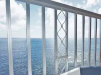 Okinawa Ocean Front Hotel - View biển