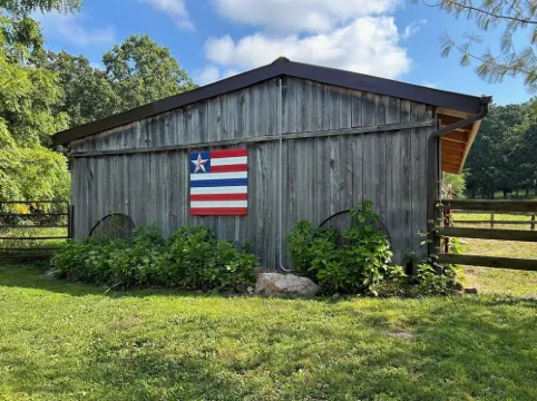 Newly remodeled offers many amenities with perfect location!