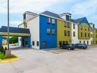 Red Lion Inn & Suites Blue Springs Hotels in Jackson County