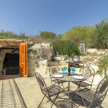 Pleasant Stone House & Jacuzzi St Martin - Happy Rentals