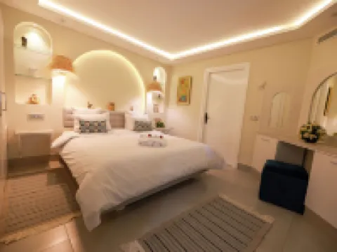 Suites Hôtel les Charmilles & Spa Hotels in Gammarth