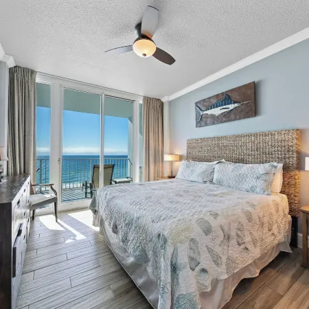 Lighthouse Condos by Hosteeva