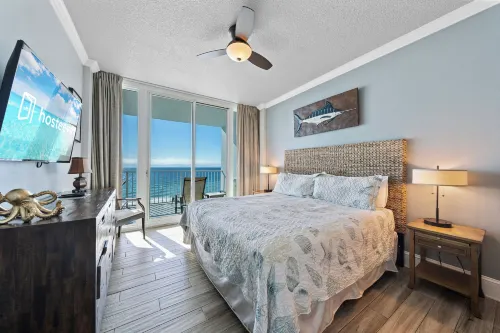 Lighthouse Condos by Hosteeva - Sea View