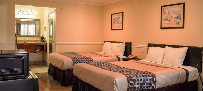 Country Inn Ontario Hotels in Ontario