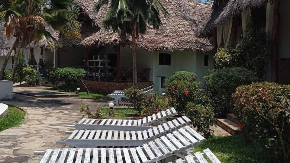 JOAHR VILLA
