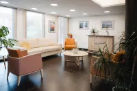 Quality Suites Saint-Malo - 2-Star