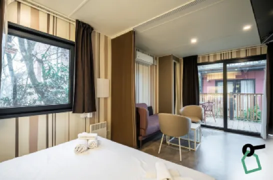 โฮลิเดย์ โบโลญญา อารีนา โรงแรมใน