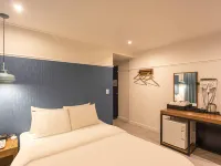 Selene Hotel Отели рядом с достопримечательностью «Олимпийский музей»