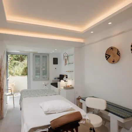 Iria Beach Art Hotel