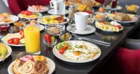PLAZA Premium Salzburg - Desayuno
