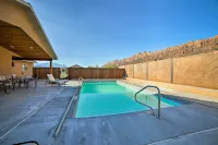 Mountain-View Moab Home w/ Pool & Hot Tub Access! - Homestays