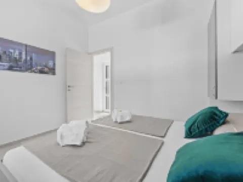 Cosy apartment near Rock Beach Hotels in Peroj