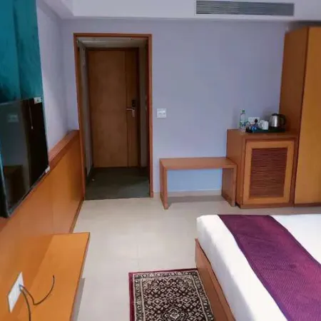 Hotel Rajputana International Raipur