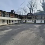 Ski Mountain Lodge