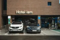 Hotel IAM - parking