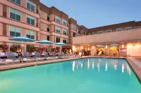 Hyatt House at Anaheim Resort/Convention Center - Swimmingpools