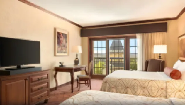 Chateau on the Lake Resort Spa and Convention Center