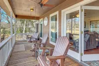 Hot Tub + Deck: Waterfront Lake Limestone Escape! - 2-Star