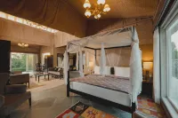 Brij Pola, Jawai - Luxury Jungle Camp with Private Pools
