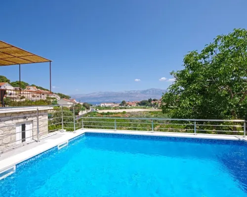 House Tonko Hotels in Postira
