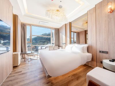 Namyangju Hotel Queens