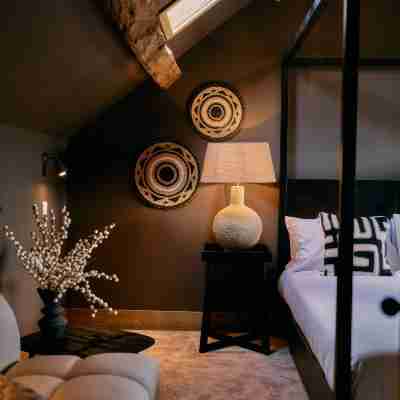 Boutique Luxury Cottage Cheshire Wedding Guests Rooms