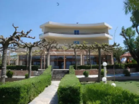 Tzaki Hotel & Restaurant Patras Hoteles en 