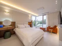 Yeosu Bali V Hotels near Hyangiram Hermitage