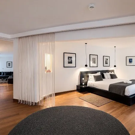 Bab Hotel