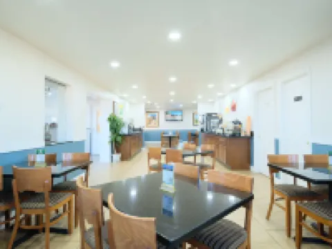 Quality Inn Holbrook Near Petrified Forest Hoteles en Holbrook