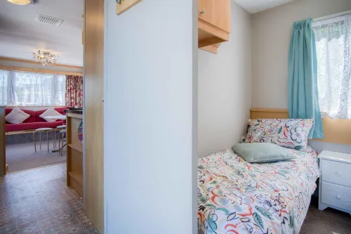 Hopkins Retreat - 3 Bedroom Caravan - Hot Tub - Homestays