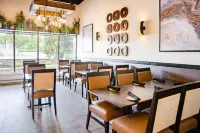 Eden Resort and Suites, BW Premier Collection - breakfast