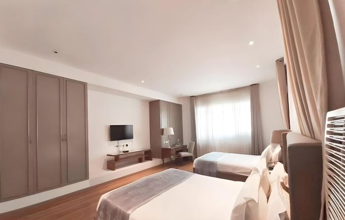 Avenue Suites Hotel