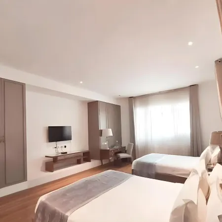 Avenue Suites Hotel