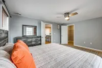 Walkable Stay Near Hudson River, Dining & Shopping - Kitchens