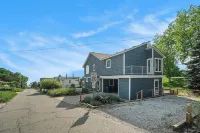 4Bdr Blue Haven Cottage Grand Haven 150 - parking