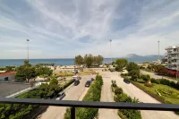 Hotel Delfini Patras - วิว